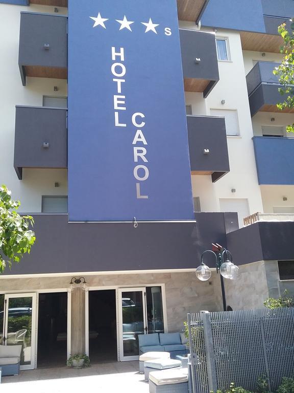Hotel Carol Ріміні Екстер'єр фото